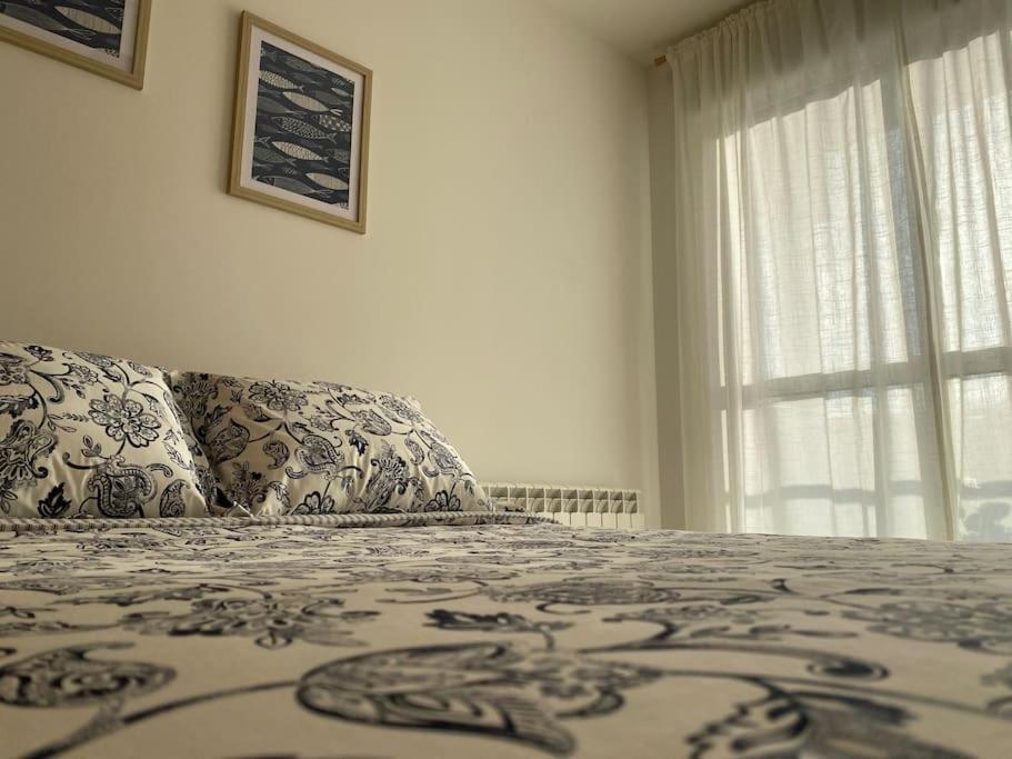 Burela Apartamento A Pie De Playa La Pepa מראה חיצוני תמונה