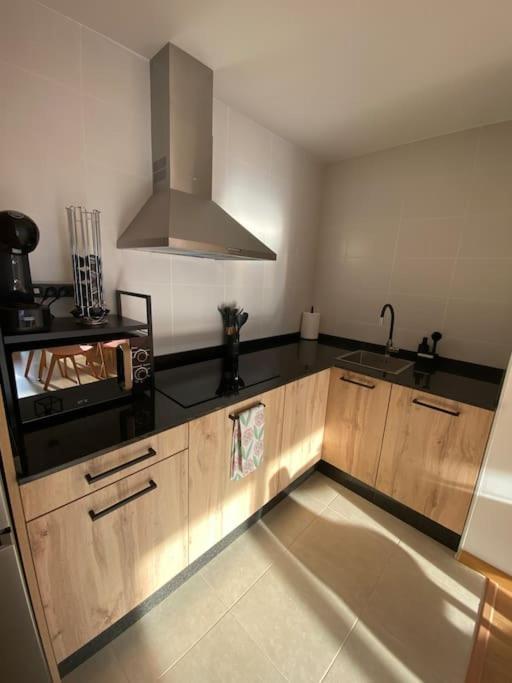 Burela Apartamento A Pie De Playa La Pepa מראה חיצוני תמונה