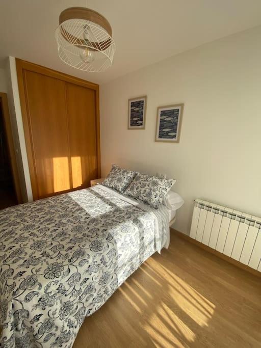 Burela Apartamento A Pie De Playa La Pepa מראה חיצוני תמונה