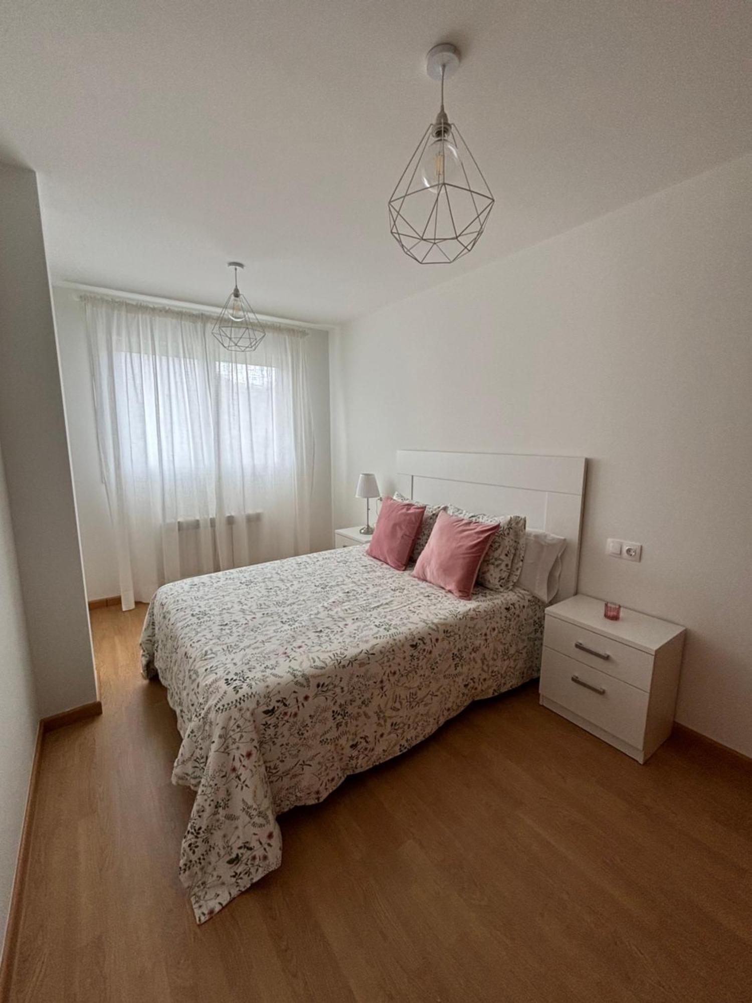 Burela Apartamento A Pie De Playa La Pepa מראה חיצוני תמונה
